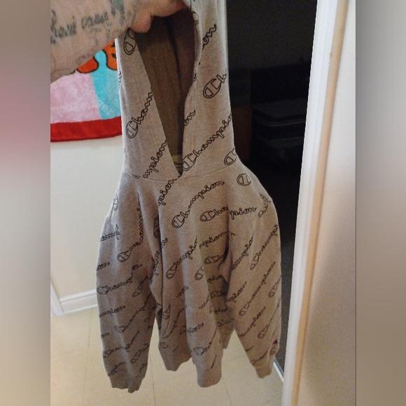 Champion hoodie - Picture 4 of 5